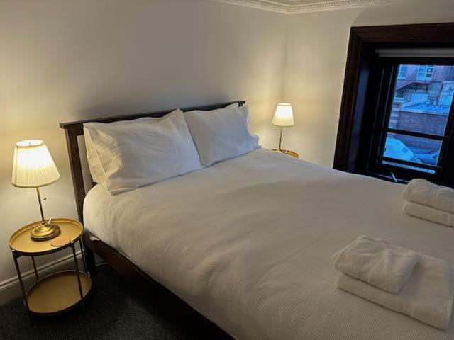Apartment 2-bed In The Grand Hotel, *
